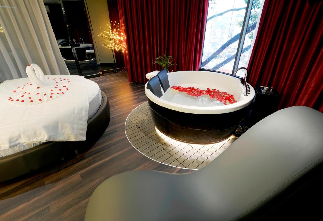 Bonita Signature Hotel Хошимин Экстерьер фото